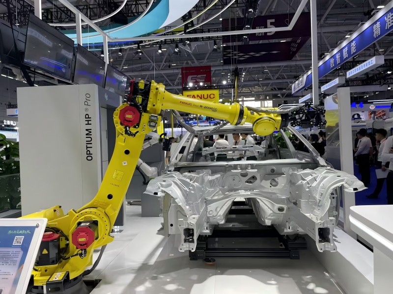 機器人零部件CNC加工：深圳一鑫精密的行業洞察